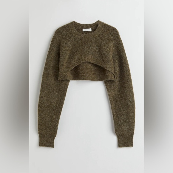 NWOT Dark khaki green crop sweater - Picture 2 of 2